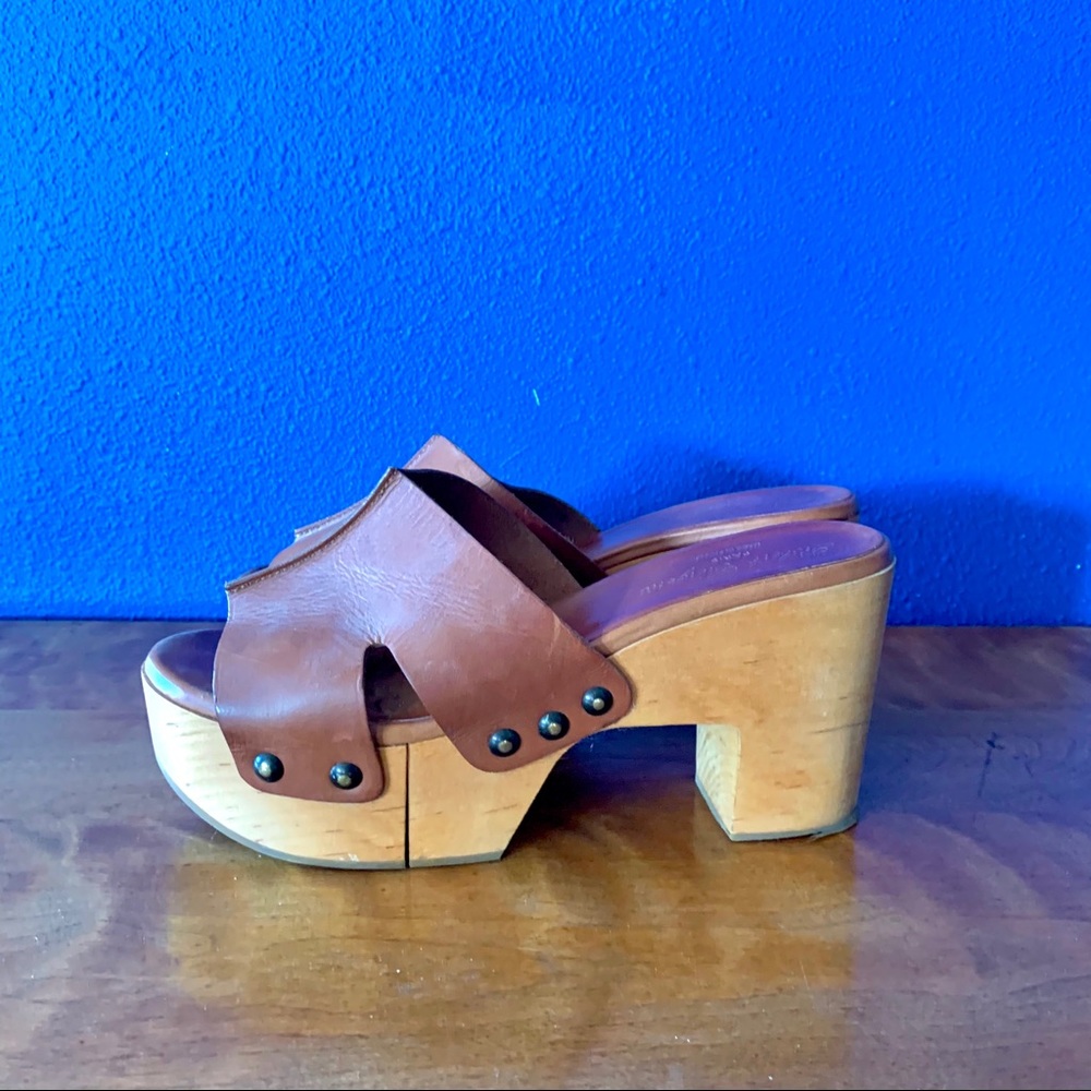 Robert Clergerie wooden platform leather heels